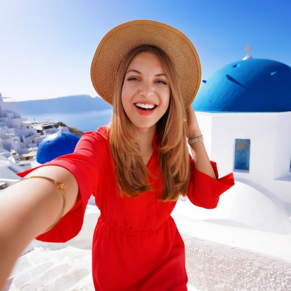 Booking advance versus last-minute comparison